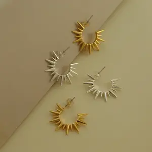 VENOCO Sunflower Earrings for women,Dainty Sunflower Earrings for Women Girls Gifts
