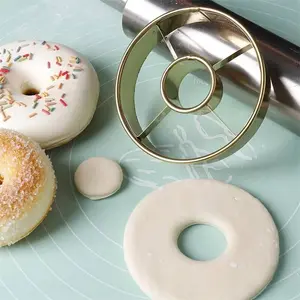 Sier Stainless Steel Donut Mold Cakes Decorating Tools DIY Desserts Round Bread Cutter Maker Kitchen Home Baking Supplies