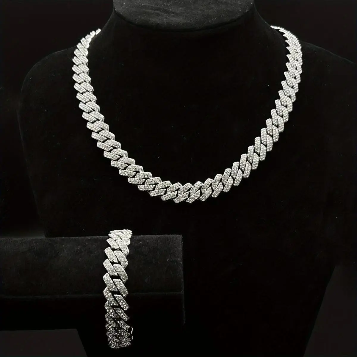 Necklaces for Men, 14mm Cuban Chain Necklace and Bracelet Set (with box), 2025 Men's Accessories Combination, Chains for Men
