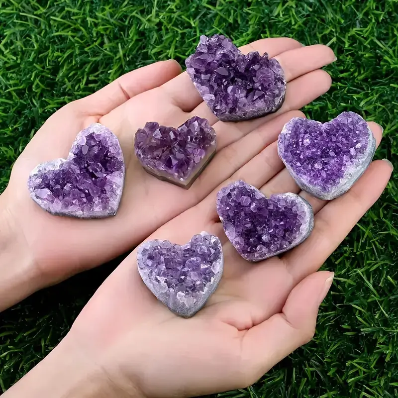 Amethyst Fashion Accessory, Unisex Heart-Shaped Raw Clustered Stone Pendant for Spiritual Meditation Decor or as a Gift, 20g, Spiritual Items, Energy Cleansing, Crystals, About 20 Grams