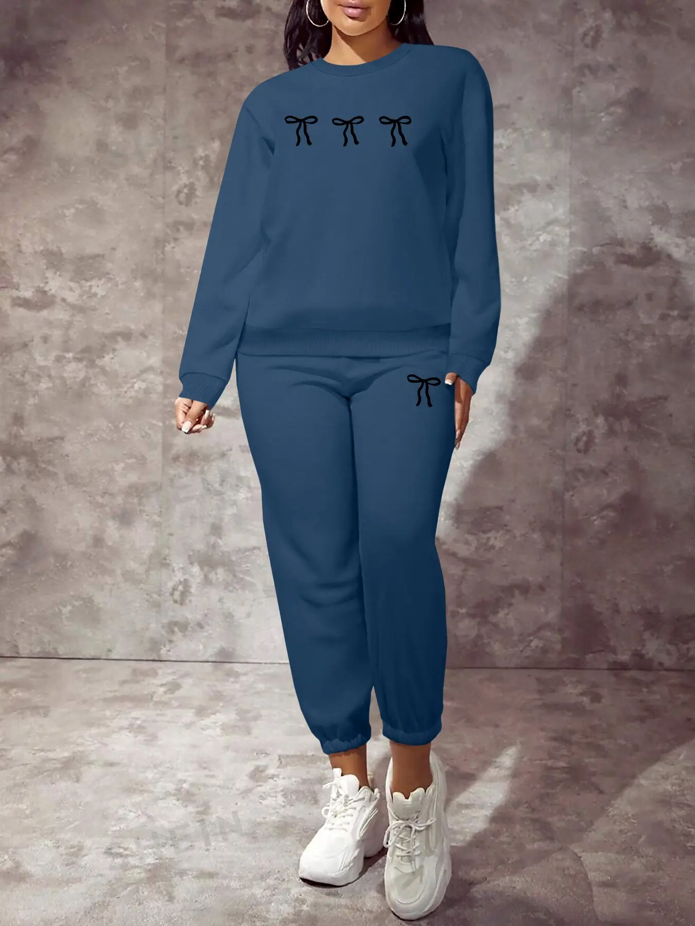 Women's Bow Print Sweatshirt Set, Casual Long Sleeve Round Neck Top & Jogger Pants, Spring Fall Fashion Two-Piece