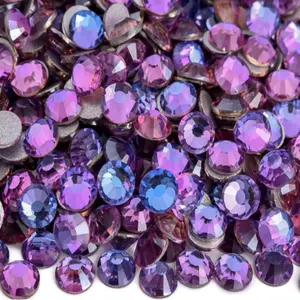 Dream Lavender Glass Rhinestones Dream Lavender Glass Rhinestones