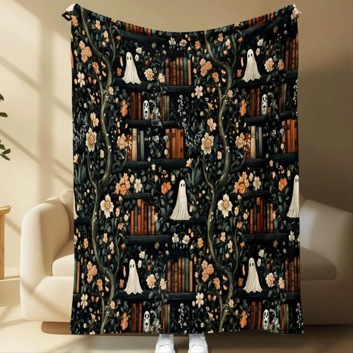Halloween Ghost Print Flannel Fabric Blanket - Soft, Stylish Modern Room Decor for Indoor Use, Spooky Festival Accent, Ideal Party Gift, Home
