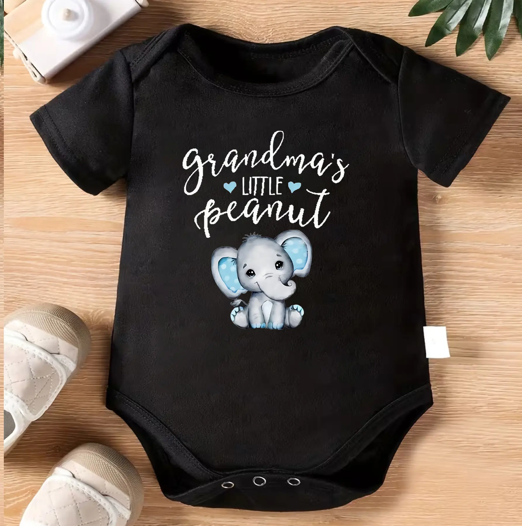 1pc Baby Bodysuit - Pink Onesies with "Grandma's Little Peanut" Cute Elephant Print - Soft Cotton Outfit for Newborns & Toddlers 0-3 Years - Grandma Baby Gift - Machine Washable Infant Wear