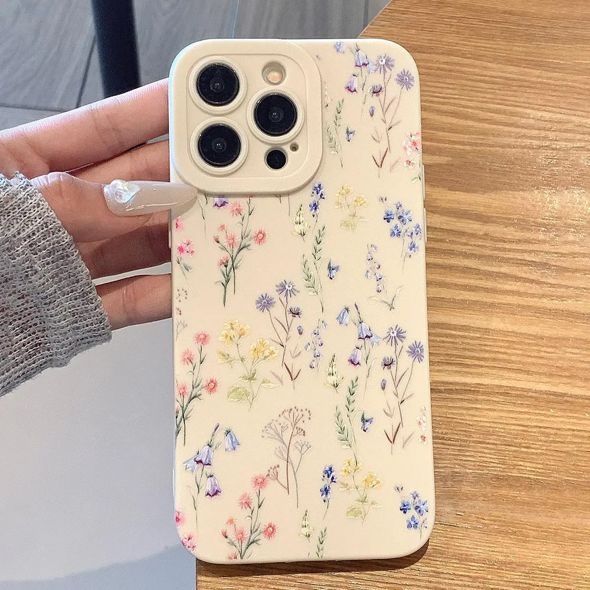 Floral Pattern TPU Plastic Phone Case for iPhone Series, Multi-Model Anti-Drop All-Inclusive Shockproof Cover for iPhone 11,12,13,14,15,16,17 Pro Max, Accessories-Protective Case, Perfect Gift for Girlfriend