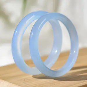 Natural ice - type agate second - grade chalcedony bracelet, natural and genuine, the top choice for gifts