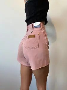 Wrangler Dahlia Rose Shorts Wrangler Dahlia Rose Shorts