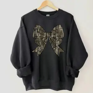 Vintage Camo Bow Duck Hunting Sweatshirt , Old School Camo Girls Camo Shirt, Cotton All Sizes Colors For Men And Women