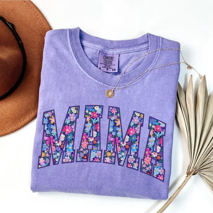 Comfort Colors Mama T-Shirt, Floral Mom Spring Tee, Women's Flower Mama T-Shirt, Trendy Mom Tshirt, Spring Pregnancy Reveal Gift for New Mom