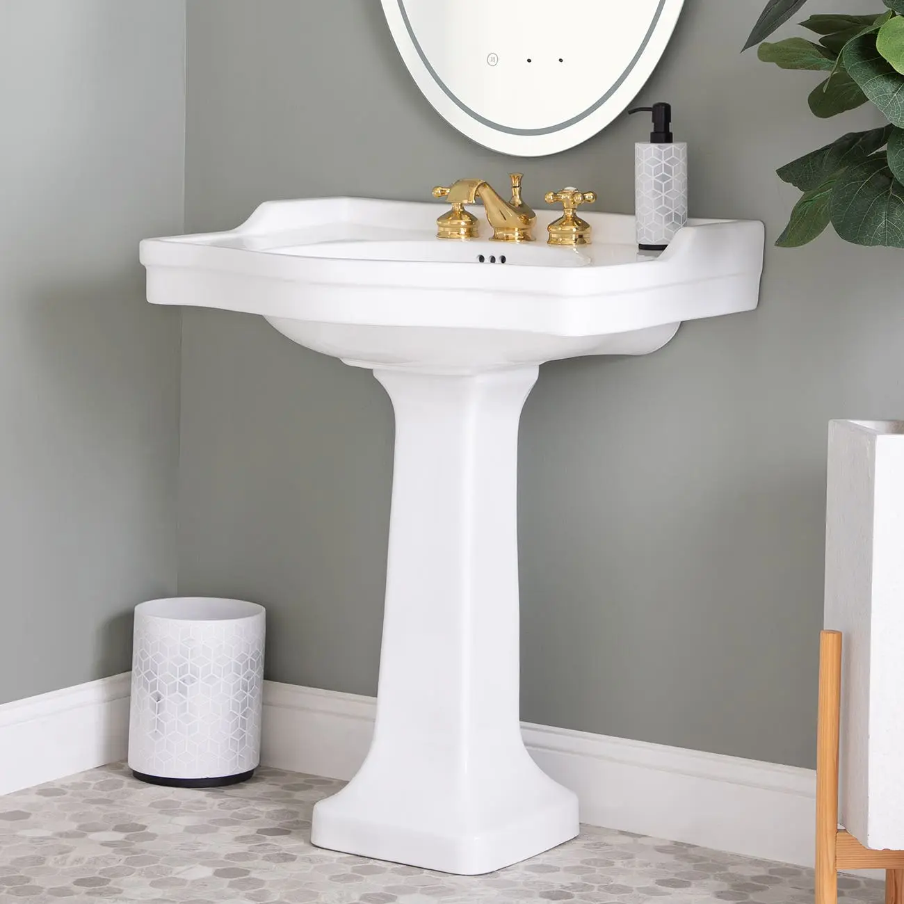 30-Inch White Victorian Pedestal Bathroom Sink
