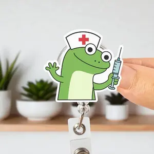 Lizard Nurse Badge Reel, Cute Retractable ID Holder with Syringe, Funny Lizard Badge Clip for Nurses and Doctors, Gift for Coworker
