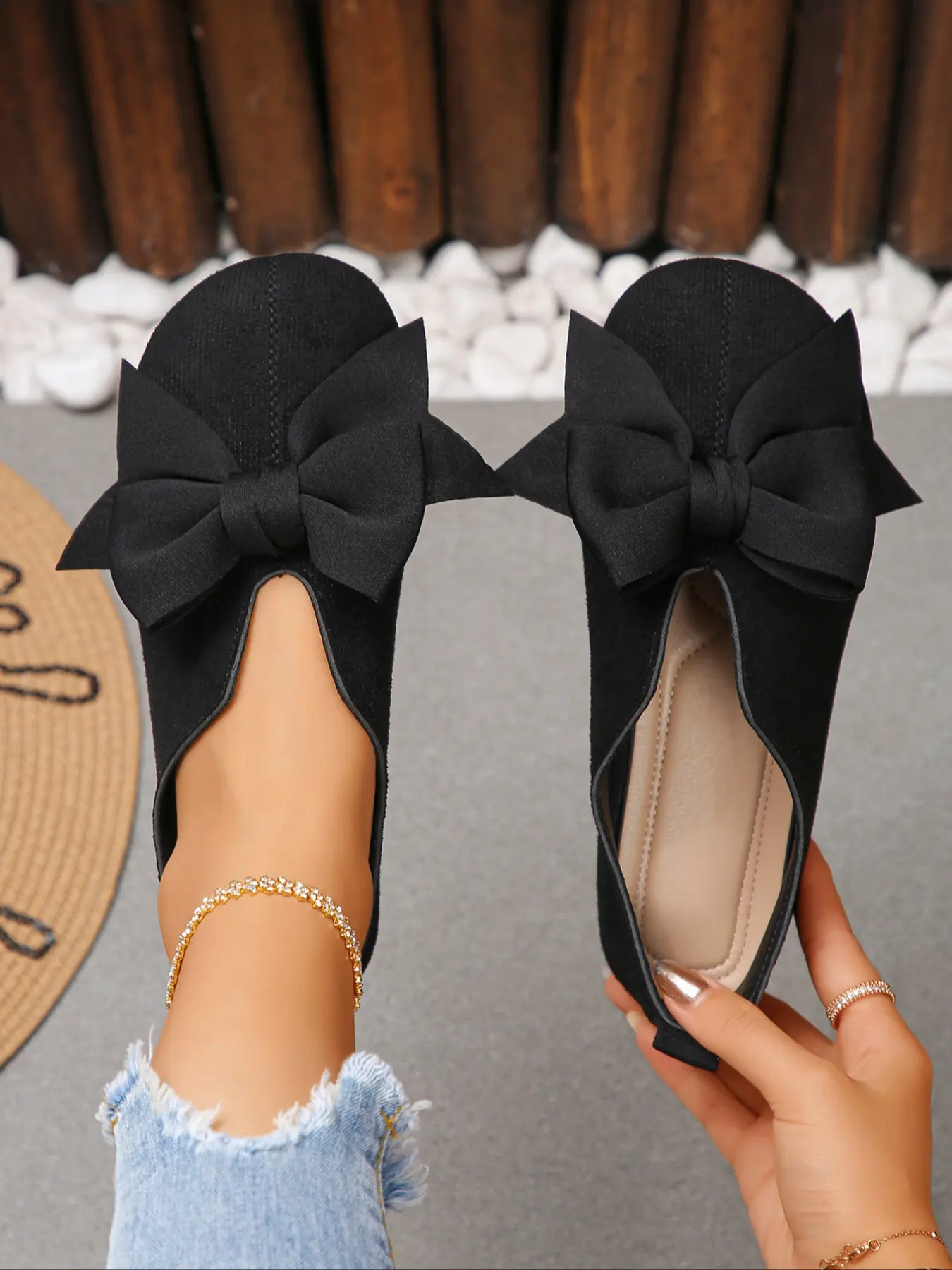 Women's Casual Comfortable Fashion Flat Shoes, Black Ballerina Flats Shoes,  Round Toe Bow Decorated Shoes, Perfect for Dresses and Pants, Versatile for  Various Occasions, Rubber - TikTok Shop