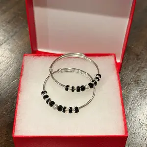 Silver Black Beads Adjustable Bangles