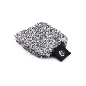 The Rag Company - The Cyclone Ultra Wash Mitts - 70/30 'Gauntlet' Blend Korean Microfiber, Foam Padding, Scratch-Free, Lint-Free, Great for Washing car cleaning