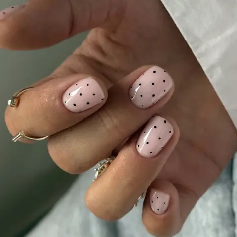 24 pieces of minimalist black polka dot nail art, nail art, short square nail art, wearable nail art