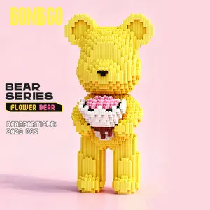 Bombgo Pixel Bear Building Block Yellow Flower Bear 2820 pcs Bear Toys Birthday Gift Christmas Gift Educational Building Blocks Trend Decoration Cool Gifts Brick Family Bonding BlackFriday Christmas