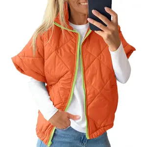 FMEYOA Womens Lightweight Puffer Vests Sleeveless Quilted Jackets Short Sleeve Zip Up Vest Oversized Warm Outerwear