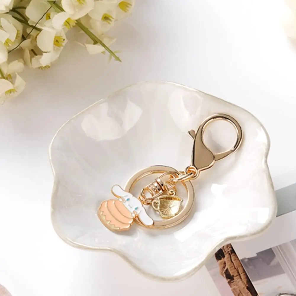 Lotus Leaf Shape Ring Holder Dish, Small Key Bowl, Ceramic Trinket Tray  Dish Organizing Necklace Earrings for Mom Friend Sister, White. All Jewelries Are NOT Included.