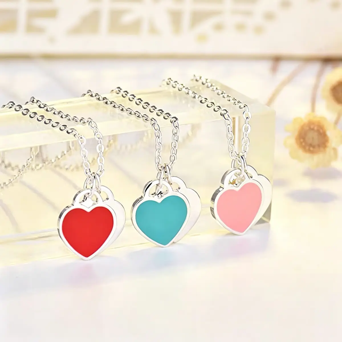 925 Silver Plated Double Peach Heart Pendant Necklace Love Heart Pendant Necklace Charm Chain Collares Necklace for Women Party Jewelry Daily Wear