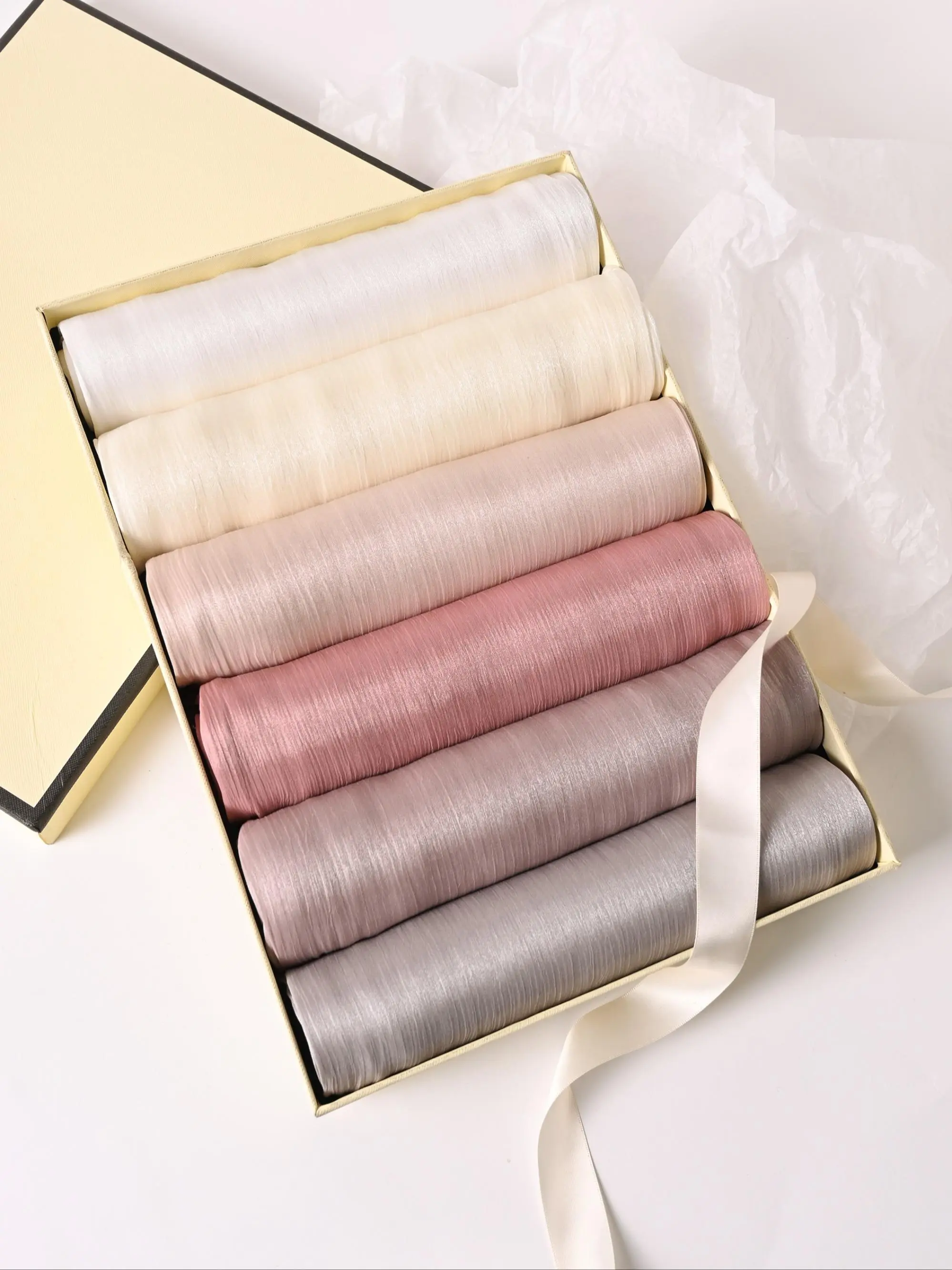 Solid Color Polyester Scarf, Fashionable Lightweight Shawl for Women & Men, Casual Versatile Scarf for All Seasons, Fashion Accessories for Daily Wear, Head Scarf
