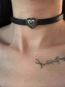 Vintage Heart PU Leather Necklace, Dark Punk Style Choker, Party Design Statement Jewelry, Accessory Jewelry, Unique Personalized Necklaces