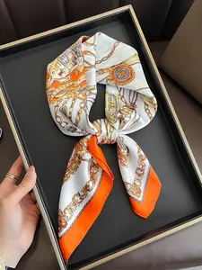 Elegant Chain Design Scarf, Chain Print, Woven Fabric, Fashionable Multi-Purpose Neck Warmer, Stylish Travel Shawl for Photography, Winter Accessory, All Seasons