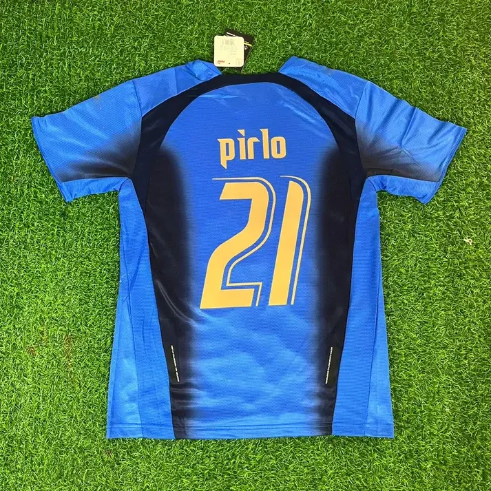 A.Pirlo #21 2006 Blue Retro Football Jersey – Classic Italy Blue Design, Short Sleeve, Central Midfielder, Full Printed