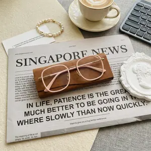 Smart Auto-Zoom Reading Glasses HD Blue Light Filter Ergonomic Design Auto-Adjusting Vision +1.00 to +4.00 Diopters for Clear Sight