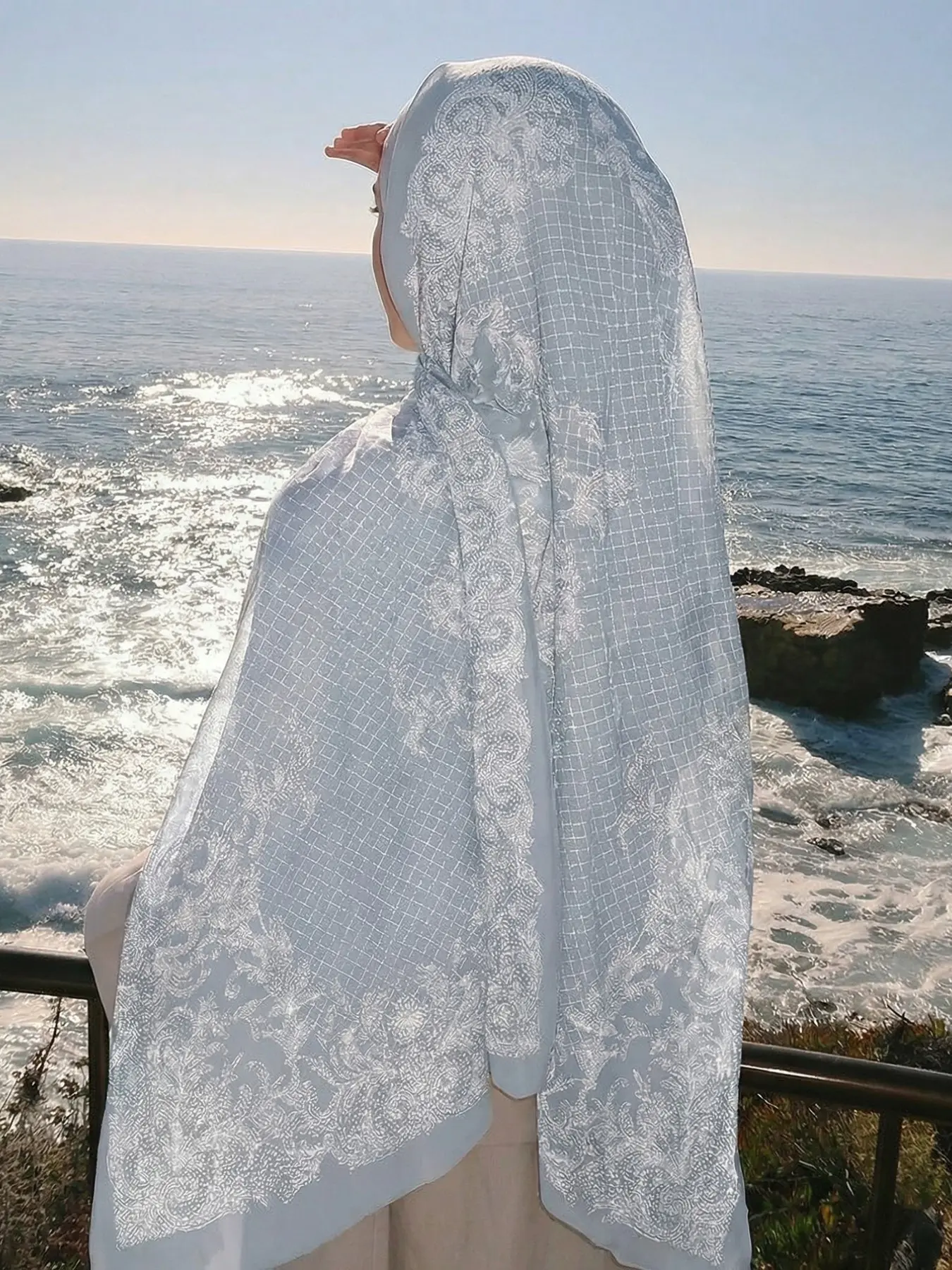 Women's Elegant Retro Style Slim Fit All Seasons Ditsy Floral Pattern Hijab Head Scarf Daily Commuting/Seaside Vacation Dual-Purpose Hijab for Muslim