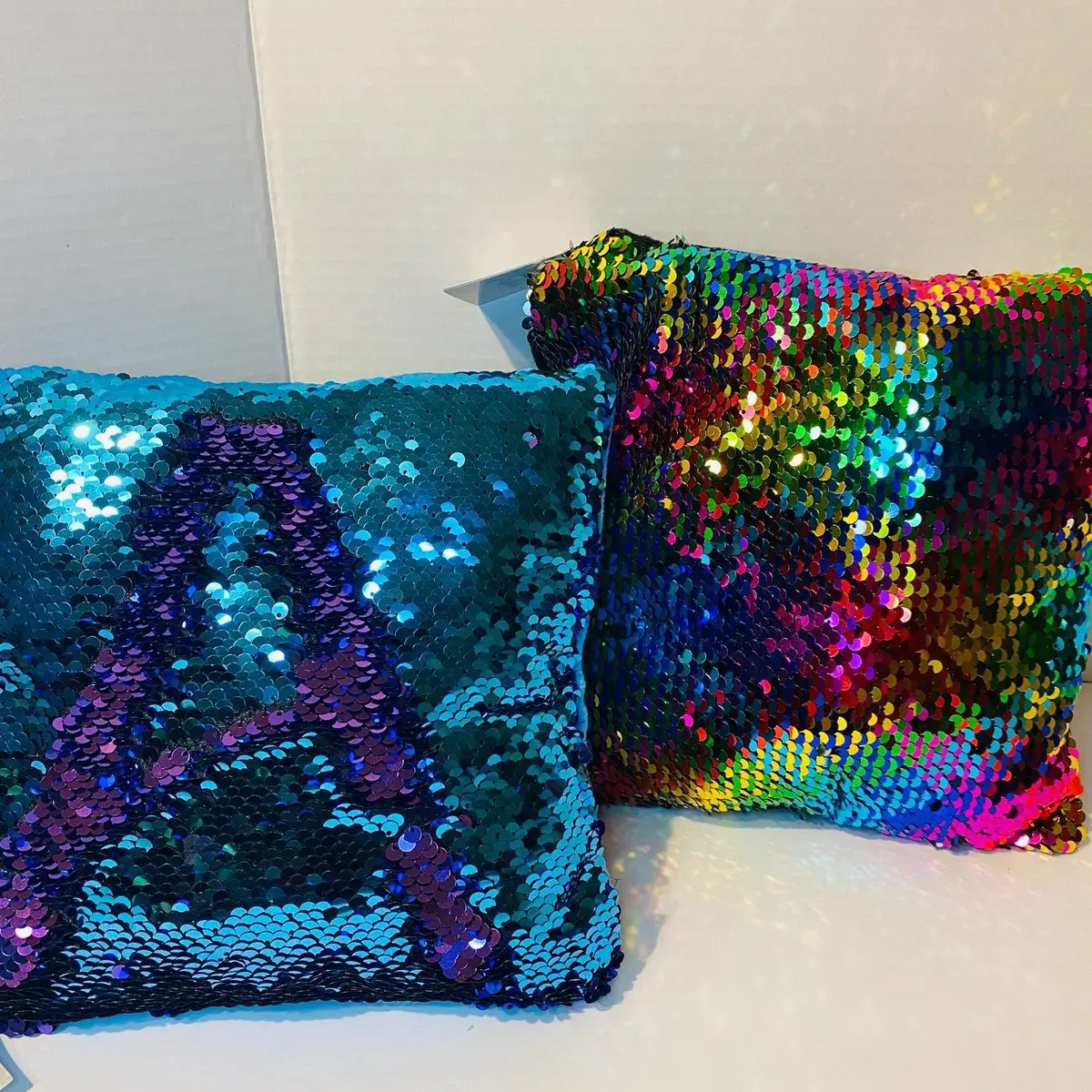 Decorative pillow