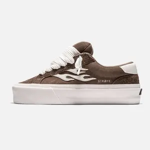 LOGAN STOMPER - BROWN