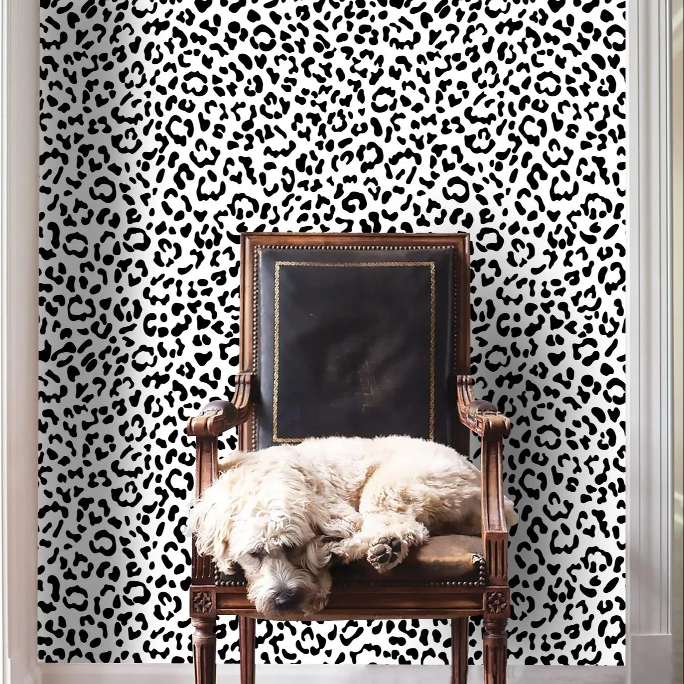 1 Roll Multiple Leopard-Print Self-Adhesive Peel-and-Stick Decorative Wallpaper, Wall Decor, Room Decor Stickers, Waterproof PVC Wallpaper for DIY Bedroom and Bathroom Renovation (width: 17in)