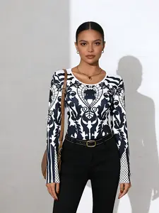 Milk velvet crew neck long-sleeve fitted bodysuit, made of stretchy, body-hugging fabric, with a slim-fit design that contours the body. The style combines a vintage feel with a touch of light sensuality, suitable for layering or wearing directly with hig