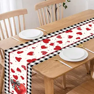 1 Piece Pink Valentine's Day Table Flag with Pink and Red Heart Designs, Candlelit Dinner Atmosphere Table Decoration, Valentine's Day Romantic Dinner Setting Accessories