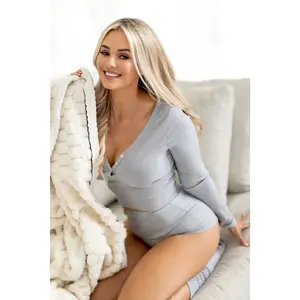 Cozy Bloom Lounge Set | Ribbed Two-Piece Loungewear Set for Women