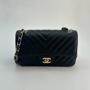 Pre-owned calf Shoulder Bags c/ Chanel Classic Single Flap Bag Chevron Mini