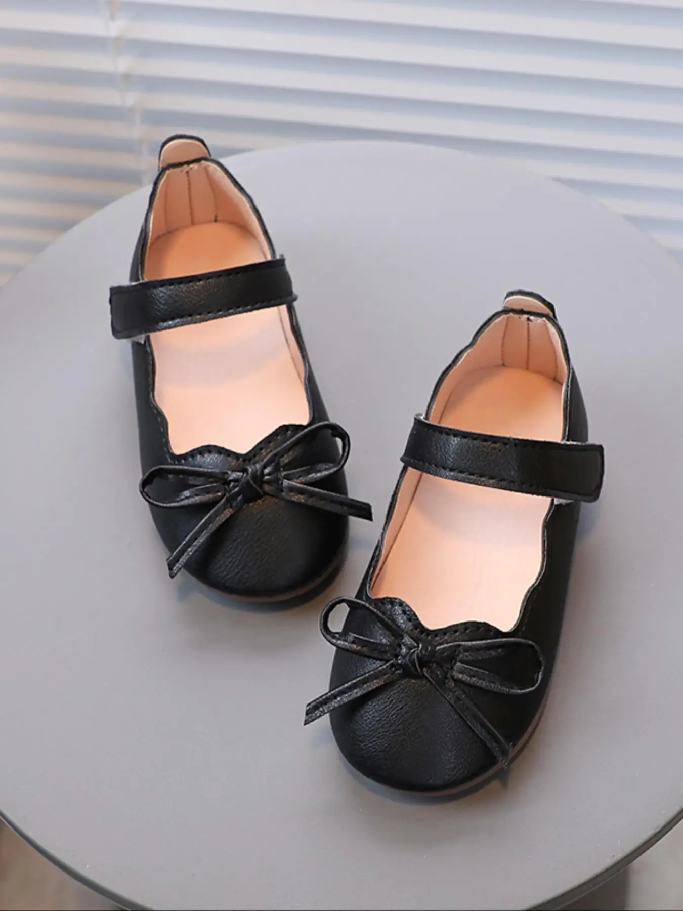 Girl's Bowknot Decorated Flat Shoes, Casual Comfortable Mary Jane Flats for Daily Wear, Fashionable Shoes for Kids