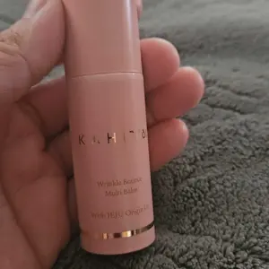 Product Review of Kahi Seoul All in One Beauty Balm Essential - Hydrating Multi-Use Balm for Face Lips & Neck Anti-Aging Radiance Booster with Salmon Collagen Jeju Fermented Oil & PDRN Skin Repair Moisturizing from M**s **