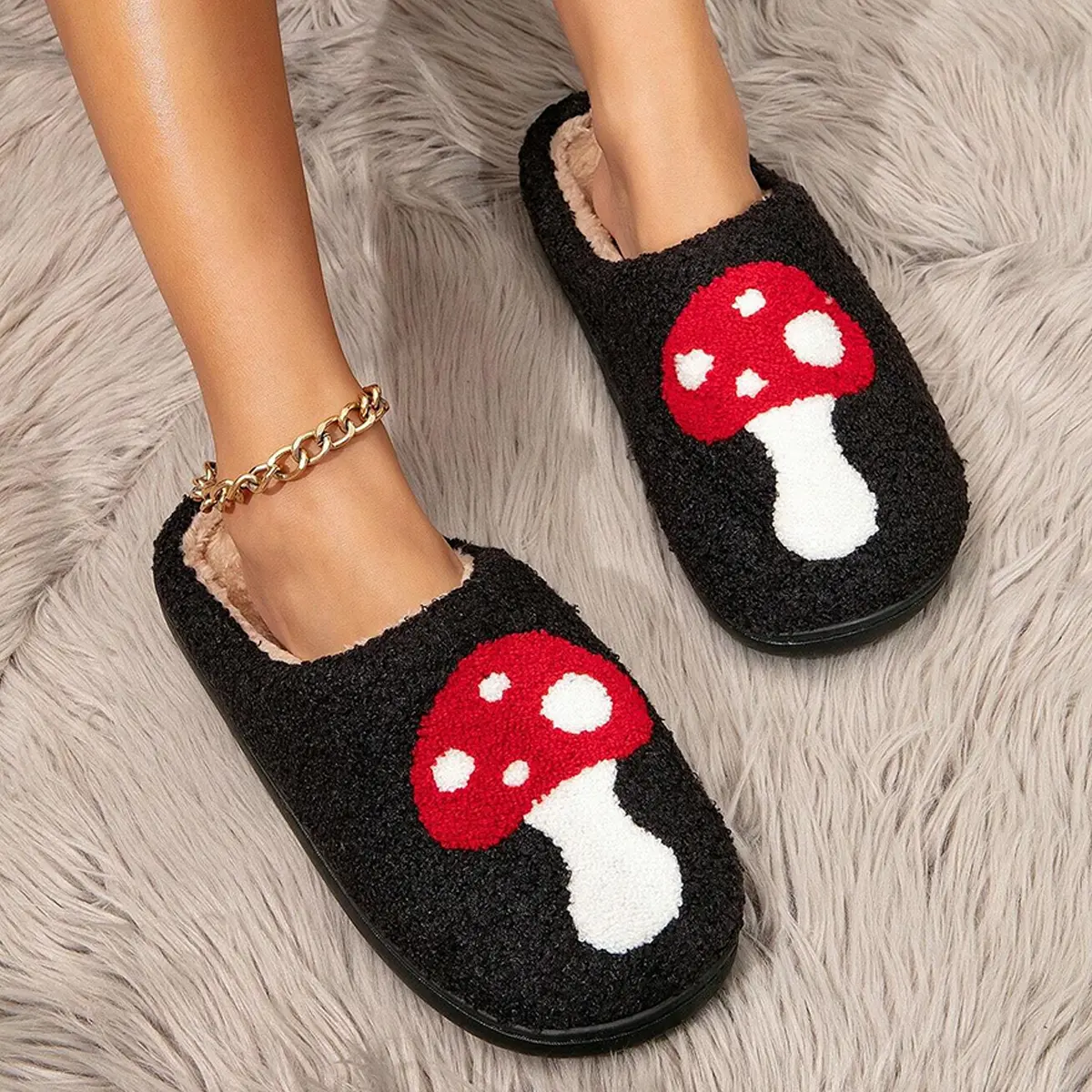 Mushroom Print Slippers for Women - Cozy Bedroom Indoor Shoes, Soft Cushioned Plush Flat Slides with EVA Sole, Winter Wear Christmas Gifts, Cozy Bedroom Slippers, Indoor Slipper