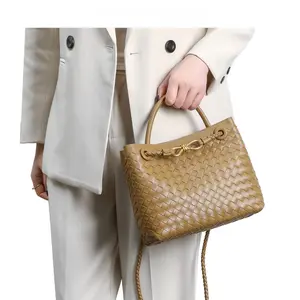 M6197  Women's Retro Hand-woven Handbag 2026 New Simple and Versatile Shoulder Messenger Tote Bag