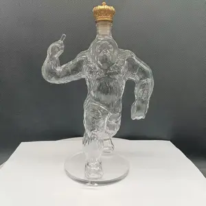 Novelty Bigfoot Whiskey Decanter, Unique Creative Sasquatch Themed Liquor Storage Bottle with Crown, Fun Barware Gift for Outdoor Enthusiasts, Man Cave Home Bar Display, Bar Accessories