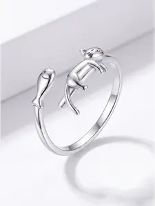 Lazy Cat & Fish Open Ring for Her, Silver Plated, Whimsical Animal Design for Everyday Wear