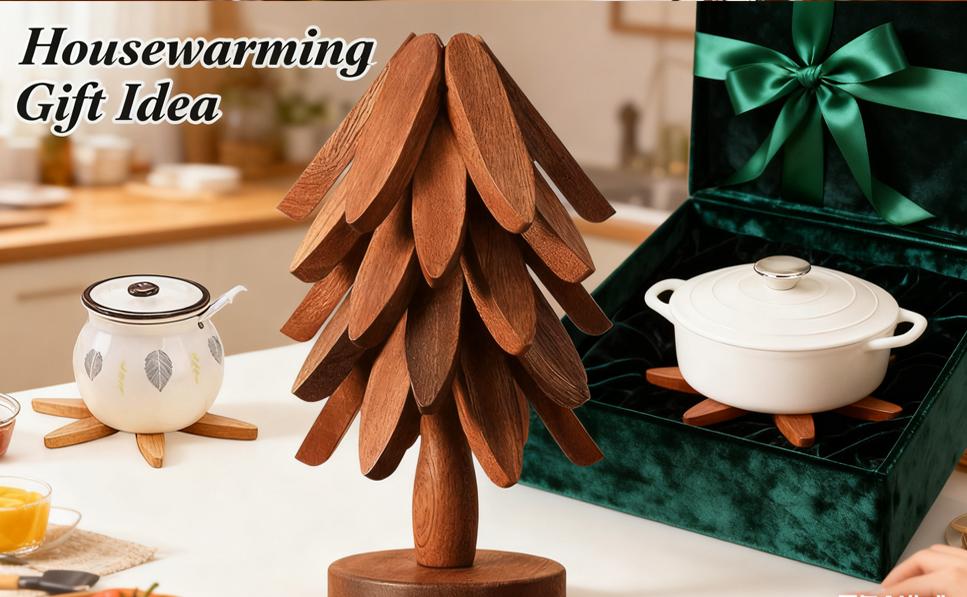 4Pcs Walnut Wood Tree Trivets with Stand Foldable Christmas Tree Design Heat Resistant Hot Pot Holders for Kitchen Dining Table Countertop Protection
