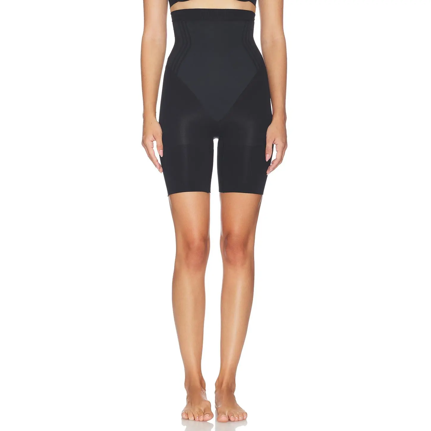 SPANX Sculpt Gofigure High Waist Mid Thigh Short in Very Black