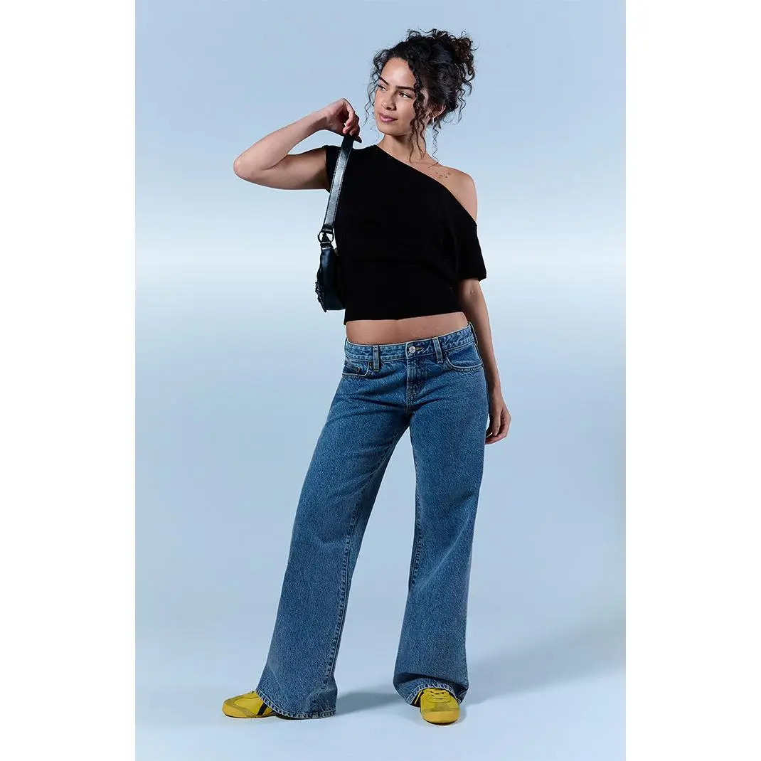 Pacsun Women's Zoe Low Rise Girlfriend Jeans Medium Blue Wash