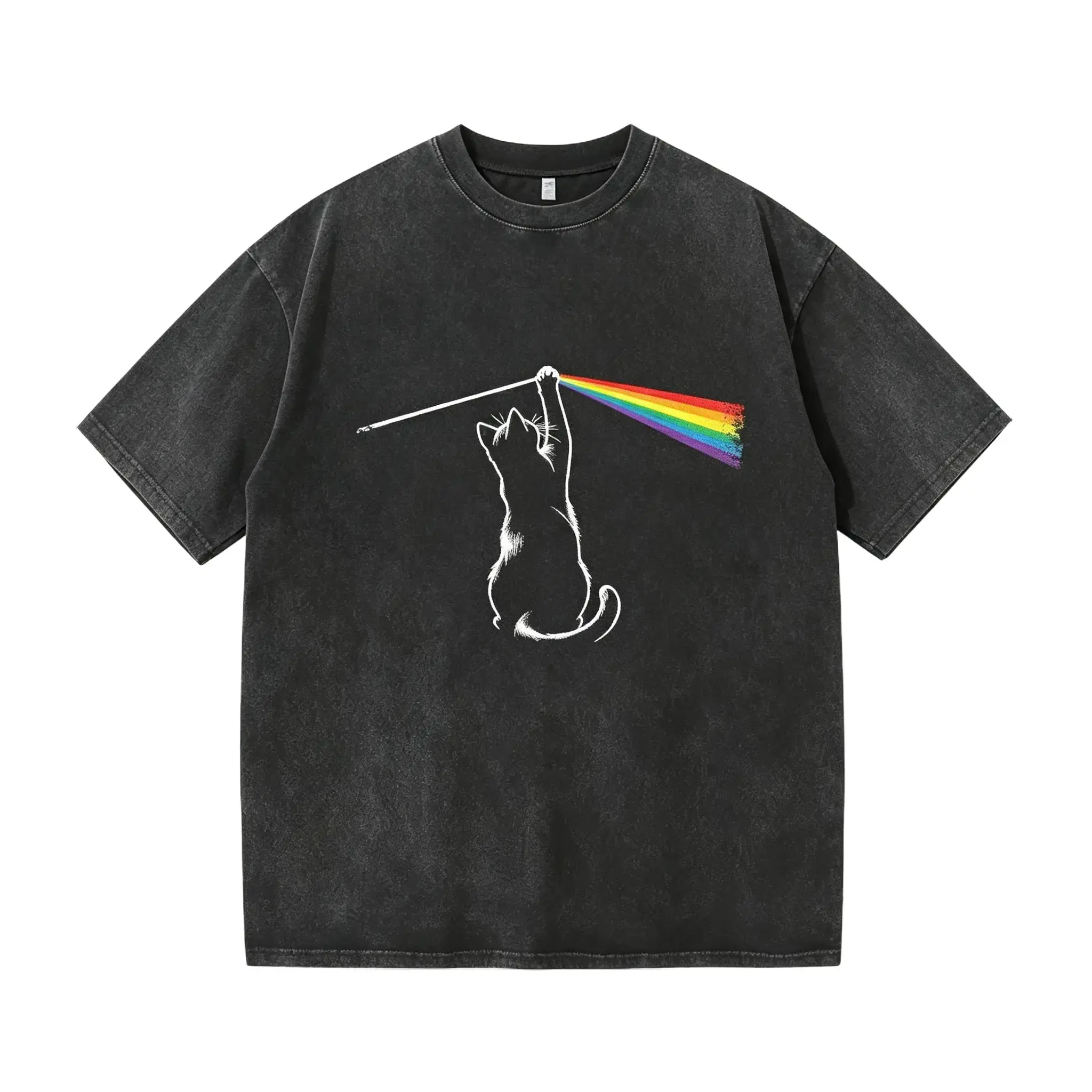 Menswear Short-Sleeve Round Neck Cat & Rainbow Light-Refraction Graphic T-Shirt - Vintage-Washed, Distressed Black Oversized, Casual Unisex Street-Style Top for Rock Music Lovers (Pairs with Jeans)