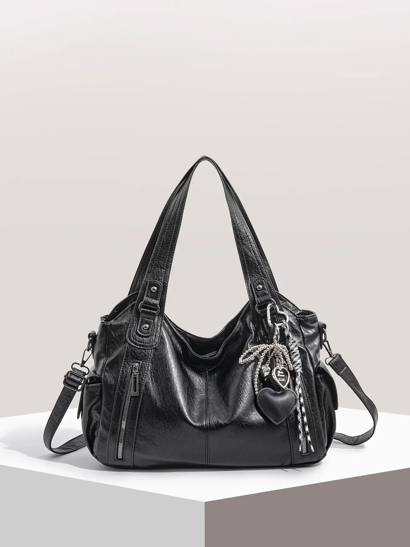 Classic retro casual, lazy casual texture women's bag, Hobo crossbody bag, Crossbody Shoulder Bags, multi pocket design, with personalized pendant, suitable for commuting, shopping