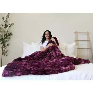 Perflecty Plum Blanket