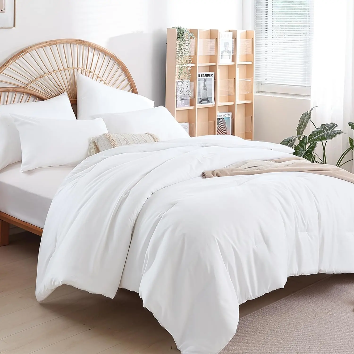 Comforter Set White Comforter Boho Solid Color Bedding for  Season Soft Lightweight Microfiber 3 count Reversible Comforter Set (1 Comforter, 2 Pillowcases)