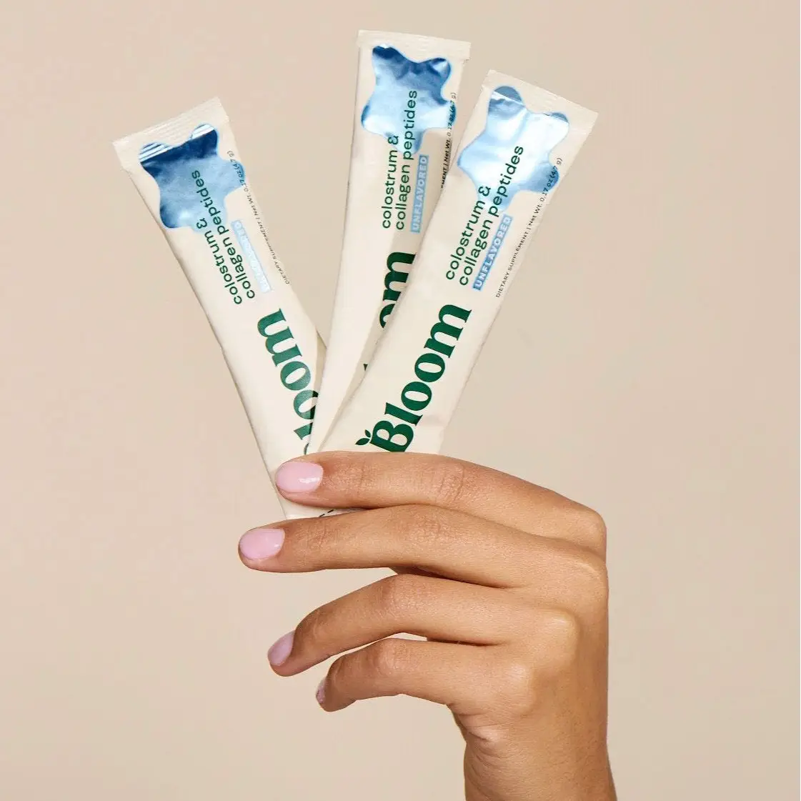 Bloom Nutrition Colostrum & Collagen Peptides Powder (15 Sticks)  - Grass-Fed Pr...